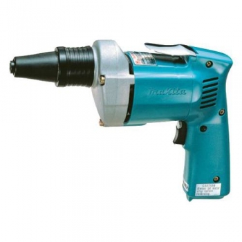 Шуруповерт электрический Makita 6802BV