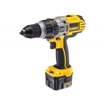 Аккумуляторная дрель-шуруповерт DeWalt DCD940B2